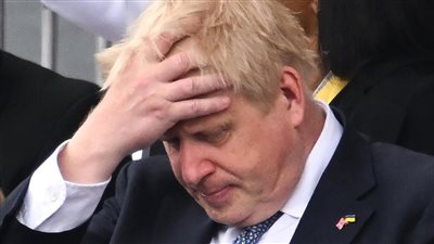 خيارات ما بعد الاستقالة.. سيناريوهات الأوضاع في بريطانيا حال مغادرة جونسون منصبه