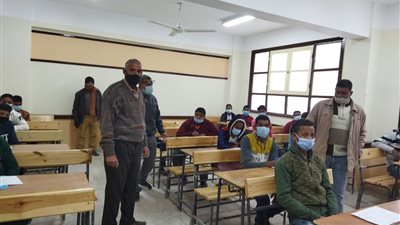 تعليم الشرقية: لا تأخير في تسليم أوراق امتحان اللغة الأجنبية الأولى بلجان الثانوية