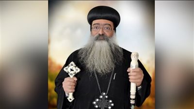 احتفالات بكنائس دشنا بعد ترقية الأنبا تكلا لدرجة 