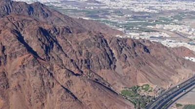 بالتزامن مع الحج.. جبل أحد استحضار للتاريخ والبطولات الإسلامية |صور 