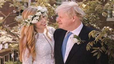 حفل زفاف.. حيلة جونسون للهروب من كابوس الاستقالة 