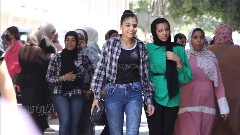 طلاب الثانوية العامة