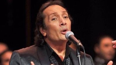 علي الحجار يؤجل حفله اليوم بسبب مشاكل في الإنترنت