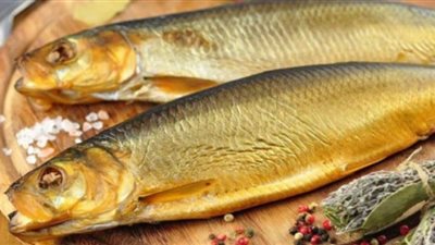 أخصائي تغذية: الرنجة آمنة أكثر من الفسيخ ولكن بشروط