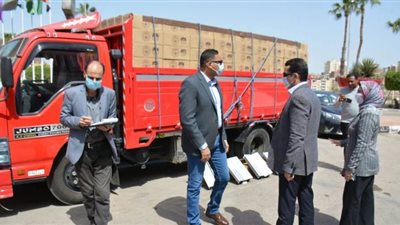 توزيع 2600 كشاف إضاءة على الوحدات المحلية في الدقهلية | صور