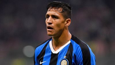 أليكسيس سانشيز يعود إلى إيطاليا قادما من تشيلي