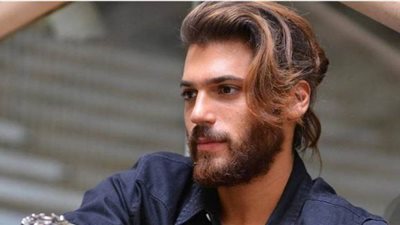 جان يامان يعتذر للجمهور العربي بعد تصريحاته المسيئة