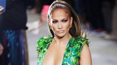 دعوى قضائية ضد جنيفر لوبيز بسبب سرقة صورة قديمة