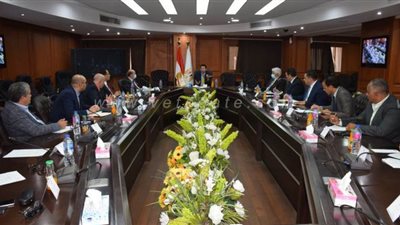 وزير الرياضة يطالب الاتحادات النوعية بتحديد أهدافها وتوسيع قاعدة الممارسة