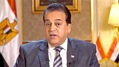 وزير التعليم العالي يتفقد مزارع جامعتي المنوفية وبنها