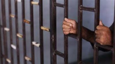 تجديد حبس خادمة وسائق متهمين بسرقة عجوز ثري في العجوزة