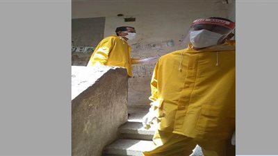 فرق الطب الوقائي تتابع المخالطين في 6 مناطق جديدة بقنا | صور