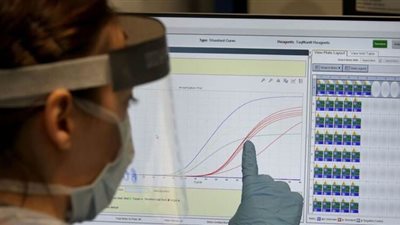 علماء ألمان ينسفون فرضية شائعة عن وسيلة انتقال فيروس كورونا