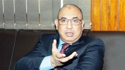 إعفاء مدير منطقة أوقاف سوهاج من عمله الإداري للإدلاء بمعلومات غير صحيحة