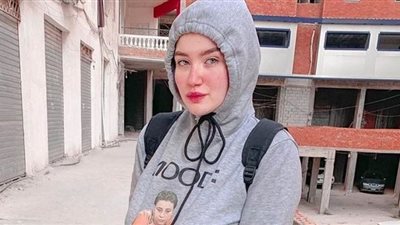 تجديد حبس حنين حسام ١٥ يومًا