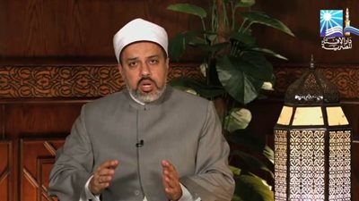 ما الأعذار المبيحة للفطر في رمضان؟.. دار الإفتاء تجيب | فيديو