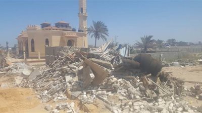 تشميع ١٥ محلاً تجارياً لمخالفتها مواعيد الغلق بالبحيرة