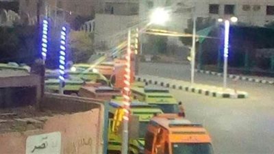 تحويل 10 حالات كورونا من الوادي الجديد إلى مستشفى العزل بإسنا | صور