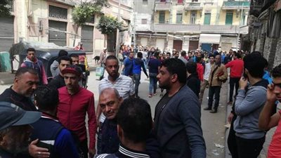 فض تجمعات أسواق حي غرب الإسكندرية | صور