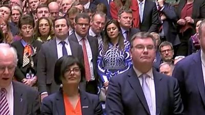 نائب بريطاني يقررالصيام أول أسبوع من شهر رمضان| فيديو