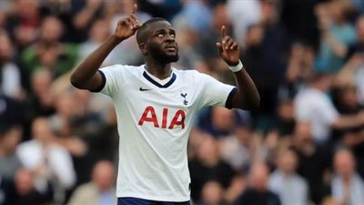 برشلونة يعرض أومتيتي وسيميدو على توتنهام لضم نجمه