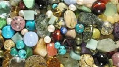 الإمارات تحتل المرتبة الأولى فى الدول المستوردة للذهب والأحجار الكريمة المصرية 