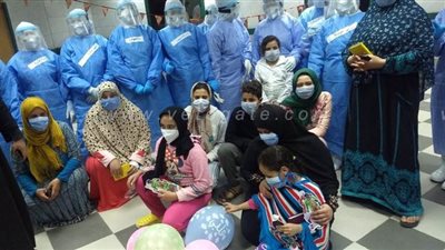 حفل سبوع لأول مولود داخل مستشفى العزل الصحي بكفر الزيات | صور