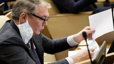 رئيس لجنة بمجلس الدوما الروسي يعلن إصابته بفيروس كورونا