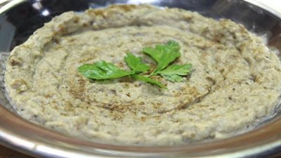 طريقة عمل سلطة بابا غنوج بالبنجر | فيديو