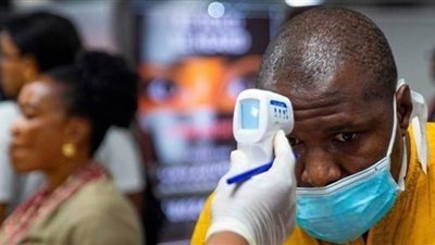 جنوب أفريقيا تفرض حظراً للتجوال من مطلع مايو