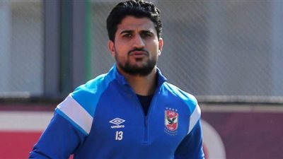 الأهلي يرفض مناقشة أي عروض لحارس مرماه