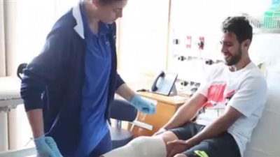 منافس الزمالك.. الرجاء المغربي يكشف سبب علاج لاعبي الفريق بقطر