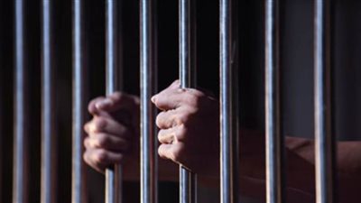 إحالة قهوجي للجنايات بتهمة حيازة ٢٠٠ جرام من الحشيش في المطرية