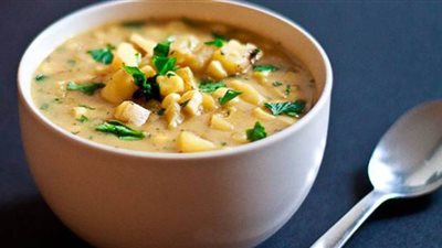 طريقة عمل شوربة الذرة بالبطاطس |فيديو