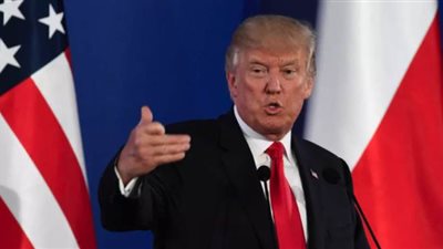 أمريكي يقاضي ترامب بسبب زوجته الأجنبية