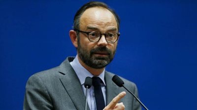 فرنسا تخطط لتخفيف قيود كورونا