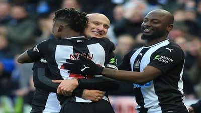 رابطة الدوري الإنجليزي توافق على بيع نيوكاسل للاستثمار السعودي