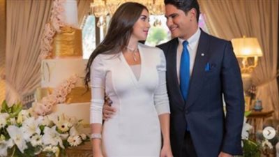 ياسمين صبري تشيد بـ