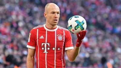 روبن يلمح للتراجع عن الاعتزال والعودة للملاعب