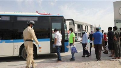 دبي ترفع الحظر الكامل عن حيين تجاريين بهما عدد كبير من العمال