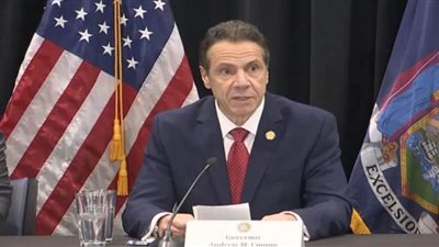 حاكم نيويورك يرجح استئناف العمل جزئيا بعد 15 مايو