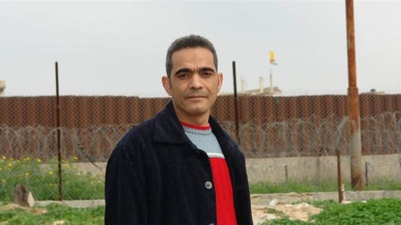 الكاتب فؤاد مرسى