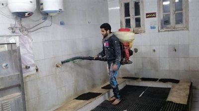 تطهير 695 منشأة و55 شارعا و7 مواقف أجرة و3 مواقع للعمل بمدن قنا | صور