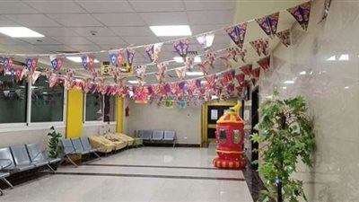 مستشفى إسنا تتزين في شهر رمضان الكريم لدعم الأطباء ومرضي كورونا | صور
