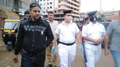 أجهزة الشرقية تفض 11 سوقا بالقوة لمواجهة فيروس كورونا | صور