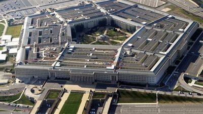 البنتاجون يعترف بوجود كائنات فضائية بنشر 3 فيديوهات