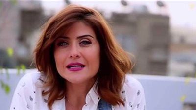 هيدي كرم تثير جدلاً بالكشف عن جمال ابنة شقيقتها بقص الشعر | فيديو 