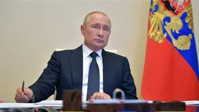 بوتين يمدد العزل في روسيا لـ11 مايو: مستعدون لأي تطور محتمل