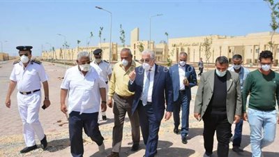 محافظ جنوب سيناء يتفقد عددا من مشروعات الخطة الاستثمارية برأس سدر |صور