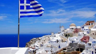 اليونان ترفع تدابير الإغلاق تدريجياً في مايو